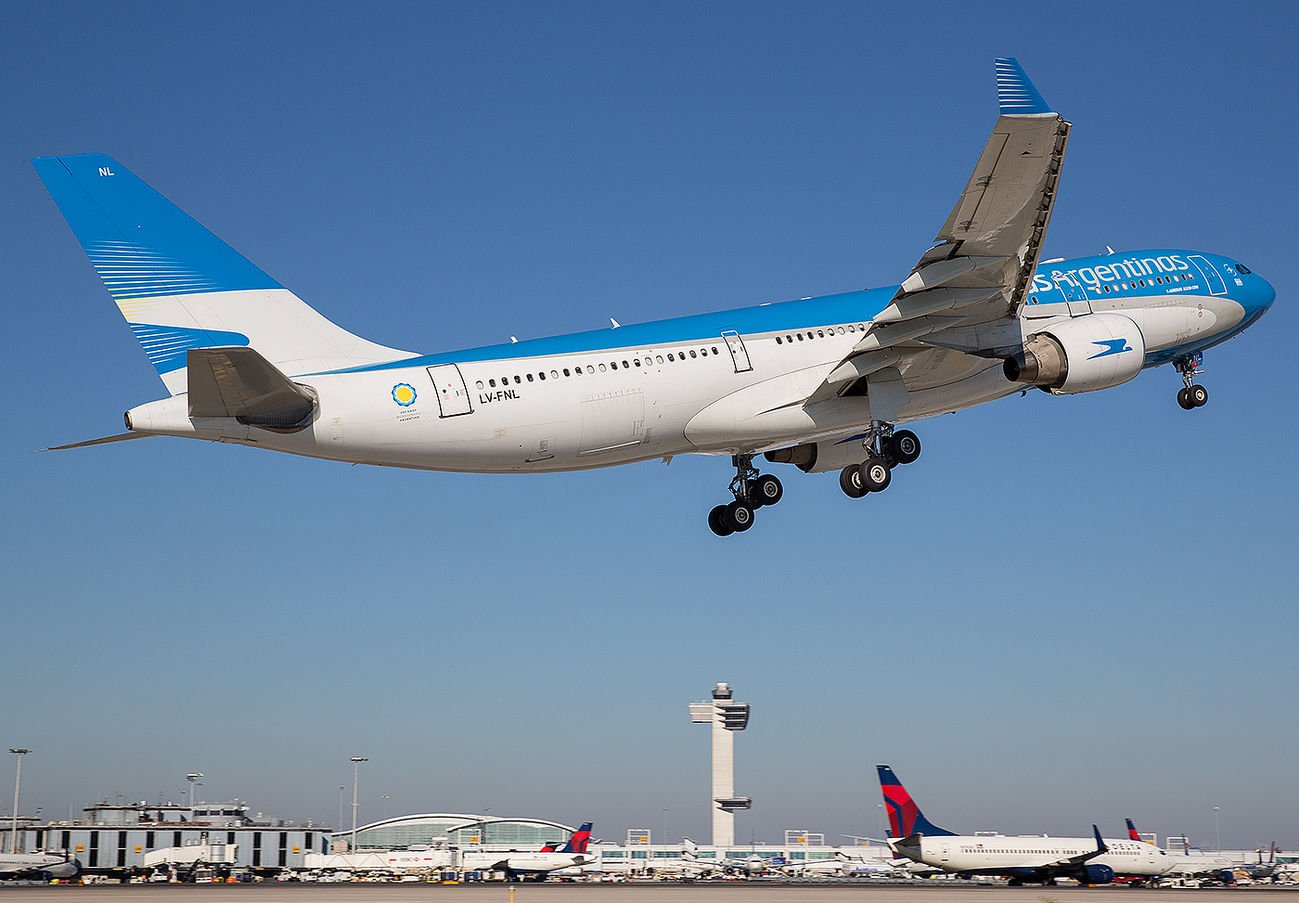 Aerolíneas Argentinas lanza un plan histórico de inversión y sumará 18 aviones sin aportes del Estado