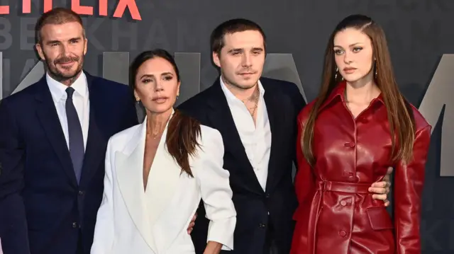 Las contradicciones en el relato de Brooklyn Beckham sobre su pelea familiar