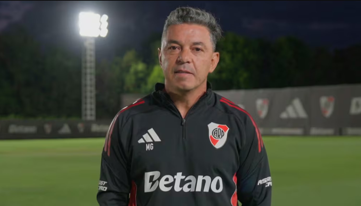 Marcelo Gallardo anunció su salida de River Plate tras una larga racha negativa de resultados